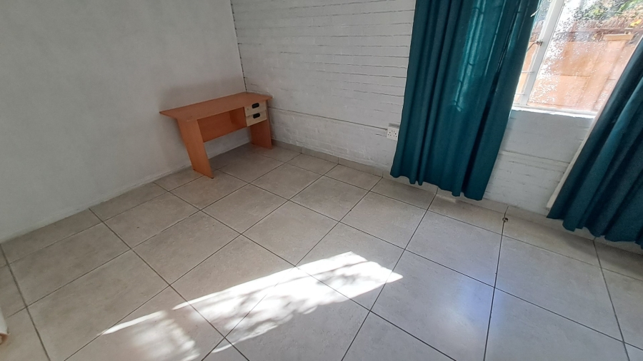 14 Bedroom Property for Sale in Universitas Free State